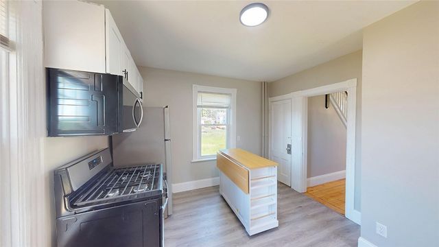 120 Woodward Road, Providence, RI 02904
