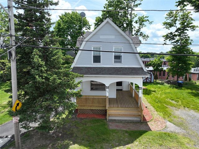 120 Woodward Road, Providence, RI 02904