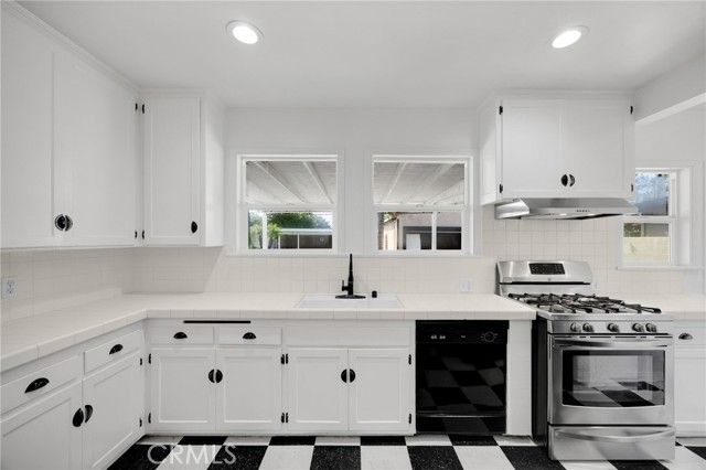 329 E 19th, Costa Mesa, CA 92627