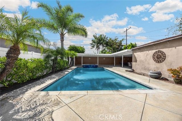 329 E 19th, Costa Mesa, CA 92627