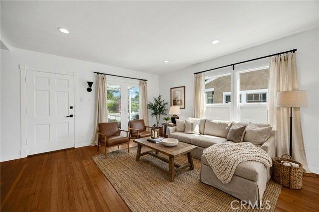 329 E 19th, Costa Mesa, CA 92627