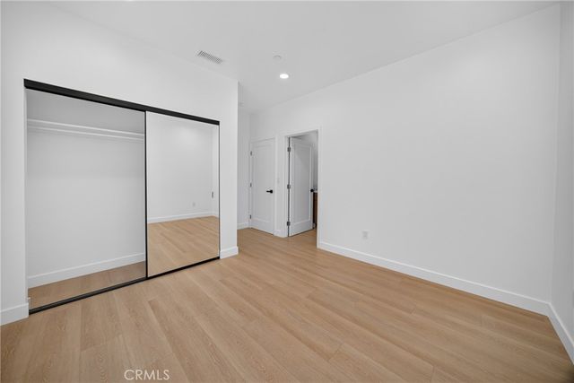 2937 10th, Los Angeles, CA 90018