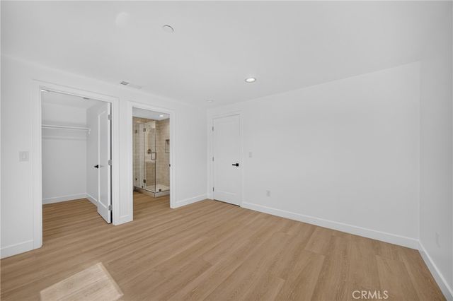 2937 10th, Los Angeles, CA 90018