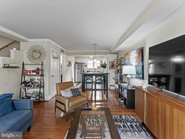 3812 KELLER AVE, Alexandria, VA 22302