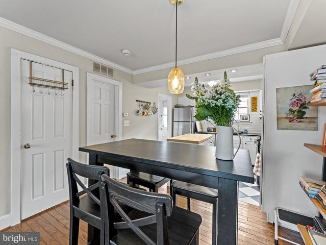 3812 KELLER AVE, Alexandria, VA 22302