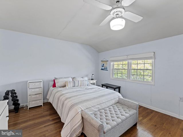 3812 KELLER AVE, Alexandria, VA 22302
