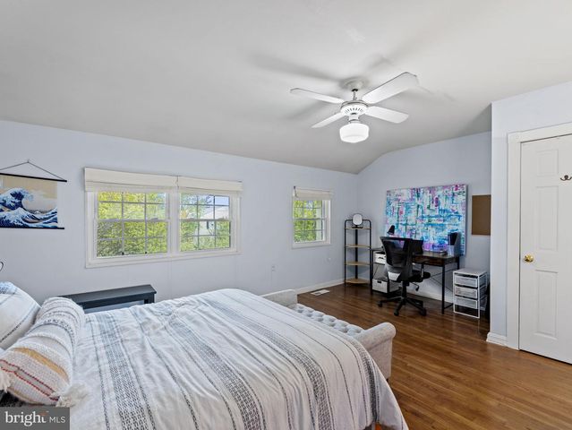 3812 KELLER AVE, Alexandria, VA 22302