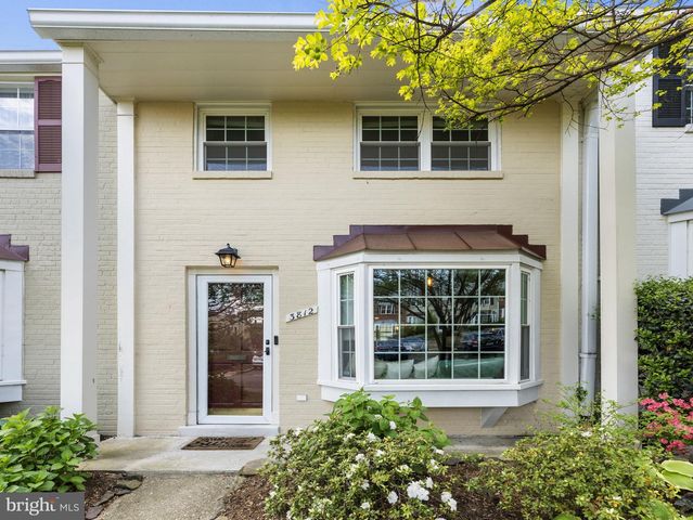 3812 KELLER AVE, Alexandria, VA 22302