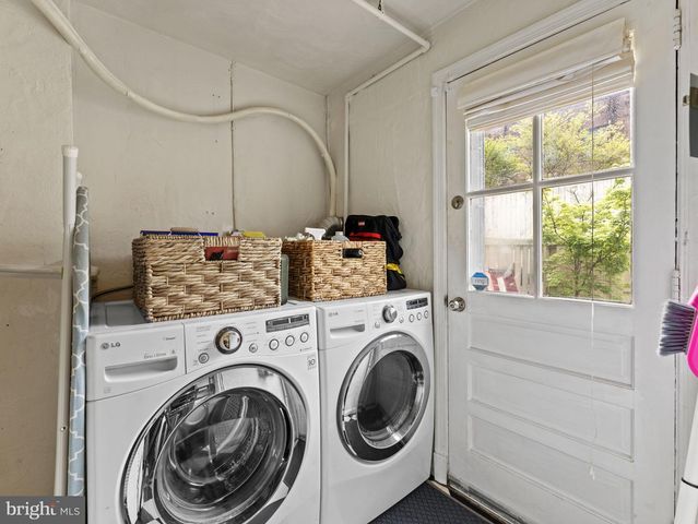 3812 KELLER AVE, Alexandria, VA 22302