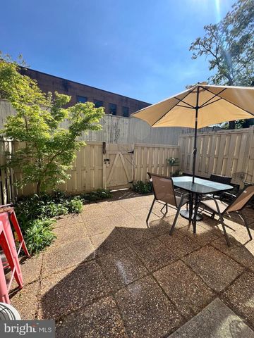 3812 KELLER AVE, Alexandria, VA 22302