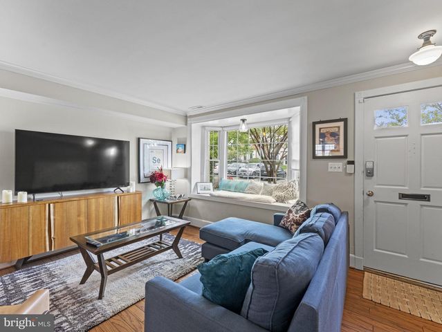 3812 KELLER AVE, Alexandria, VA 22302