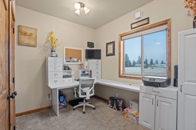 5616 S Dorset Rd, Spokane, WA 99224