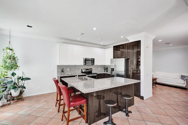 873 Stanton Drive, Weston, FL 33326