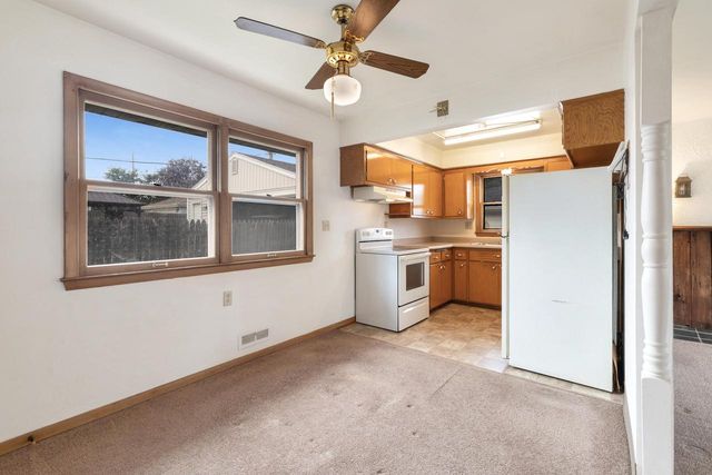 6105 S Swift AVENUE, Cudahy, WI 53110