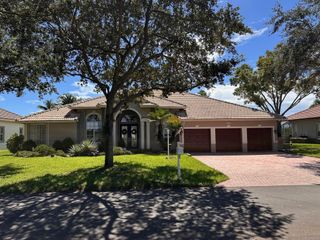 16386 Erie Pl, Davie, FL 33331