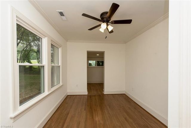 3035 Walnut Avenue, Winston-salem, NC 27106