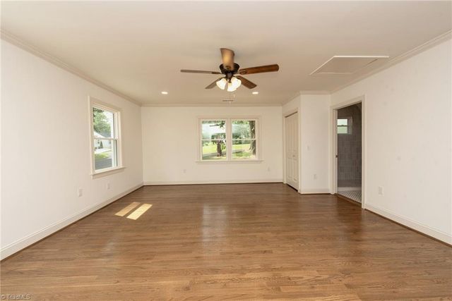 3035 Walnut Avenue, Winston-salem, NC 27106