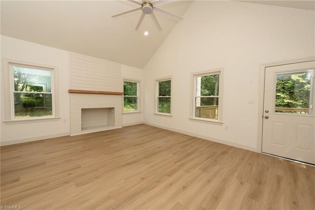 3035 Walnut Avenue, Winston-salem, NC 27106