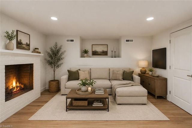 3035 Walnut Avenue, Winston-salem, NC 27106