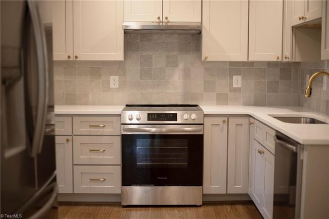 3035 Walnut Avenue, Winston-salem, NC 27106