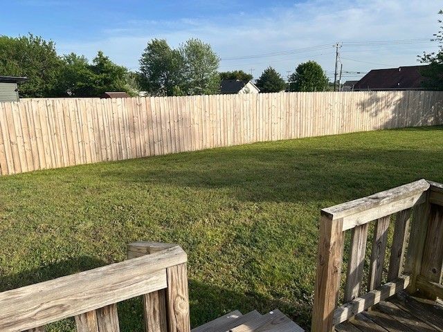 924 Linda Dr, Oak Grove, KY 42262
