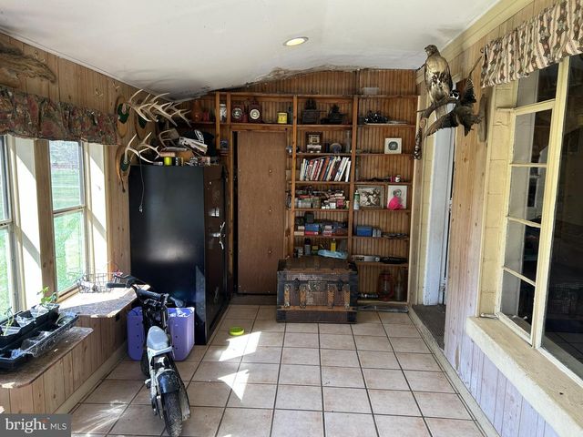 35142 LEESBURG PIKE, Round Hill, VA 20141