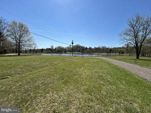 35142 LEESBURG PIKE, Round Hill, VA 20141