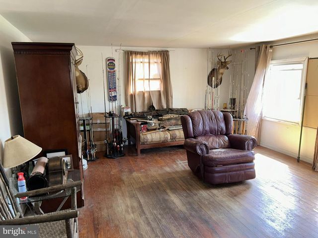 35142 LEESBURG PIKE, Round Hill, VA 20141