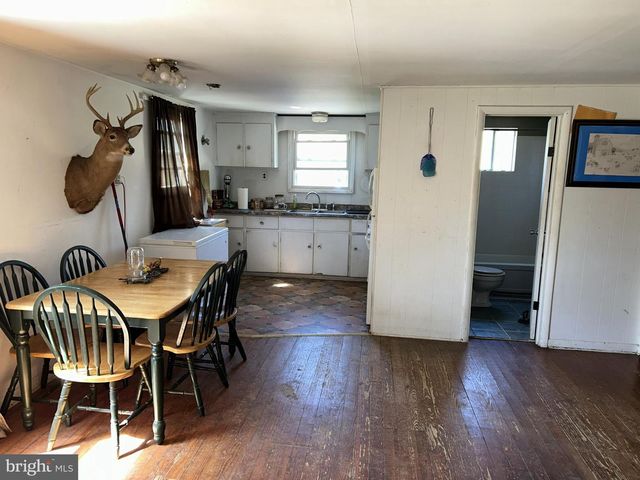 35142 LEESBURG PIKE, Round Hill, VA 20141