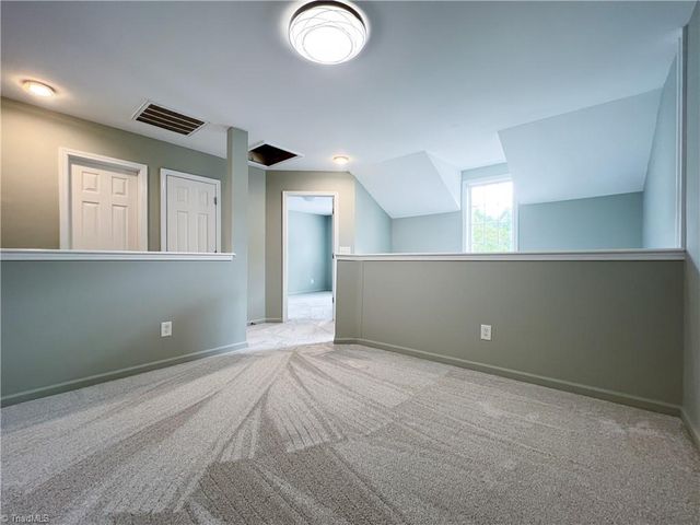 5811 Fox Point Circle, Winston-salem, NC 27104