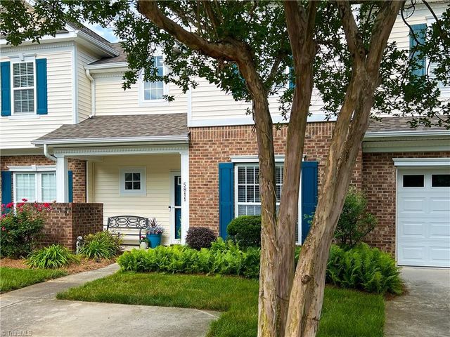 5811 Fox Point Circle, Winston-salem, NC 27104