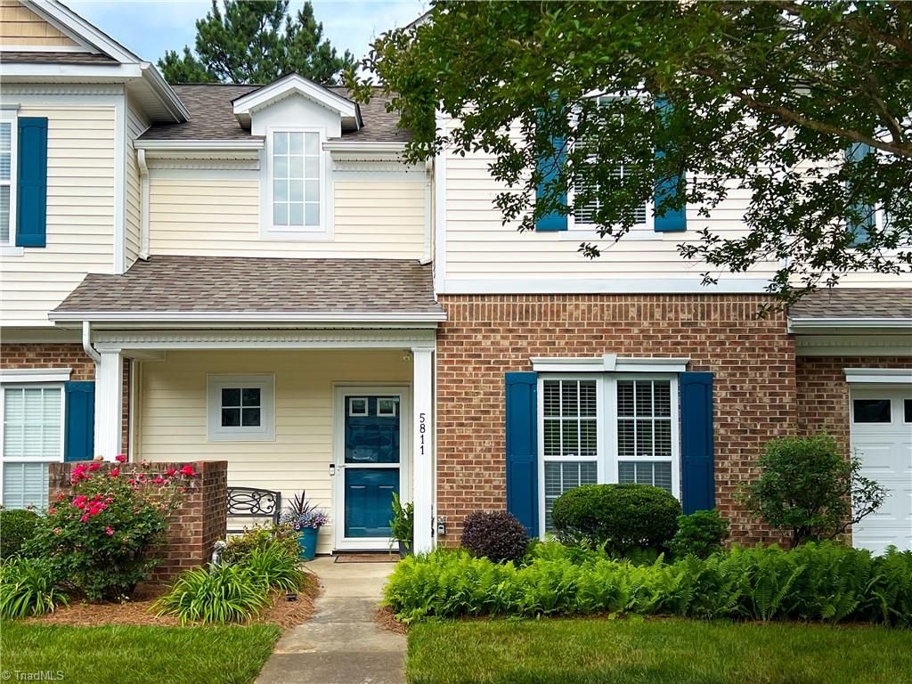 5811 Fox Point Circle, Winston-salem, NC 27104