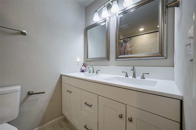 2831 NE 15TH STREET, Gainesville, FL 32609