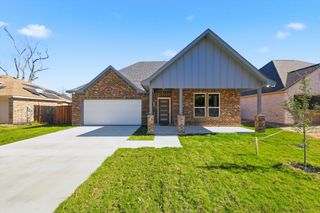 709 Bethlehem Street, Terrell, TX 75160