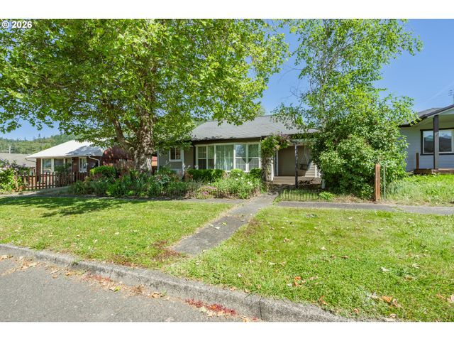 501 Ne BROADWAY St, Myrtle Creek, OR 97457