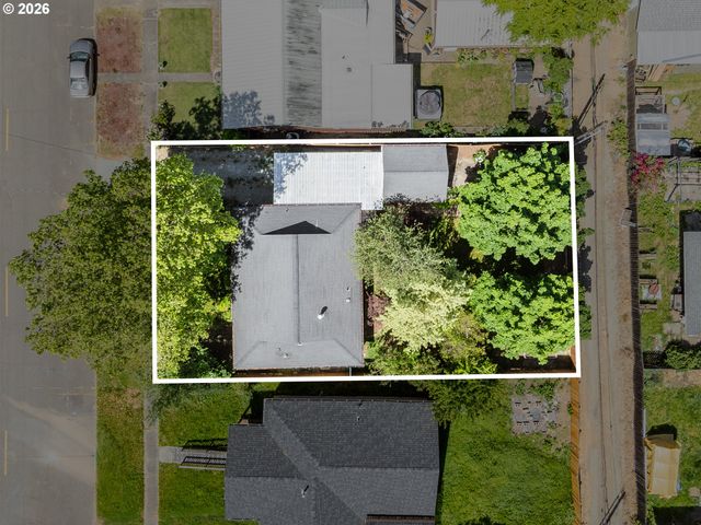 501 Ne BROADWAY St, Myrtle Creek, OR 97457