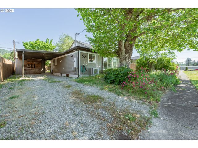 501 Ne BROADWAY St, Myrtle Creek, OR 97457