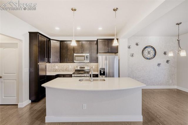 5317 Sky Top Lane, Colorado Springs, CO 80918