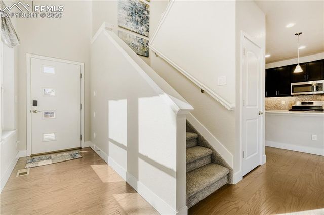 5317 Sky Top Lane, Colorado Springs, CO 80918