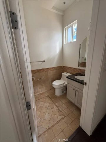 4904 Laurel Canyon 101, Valley Village, CA 91607