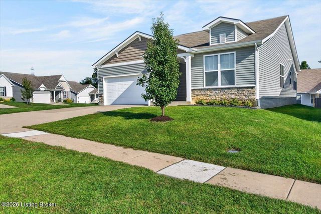 3800 Misty Grove Ct, La Grange, KY 40031
