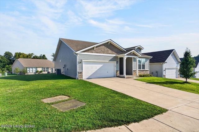 3800 Misty Grove Ct, La Grange, KY 40031