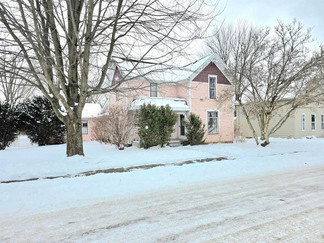 114 E Tulley Street, Churubusco, IN 46723