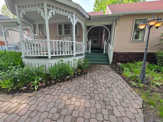 114 E Tulley Street, Churubusco, IN 46723