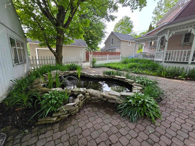 114 E Tulley Street, Churubusco, IN 46723