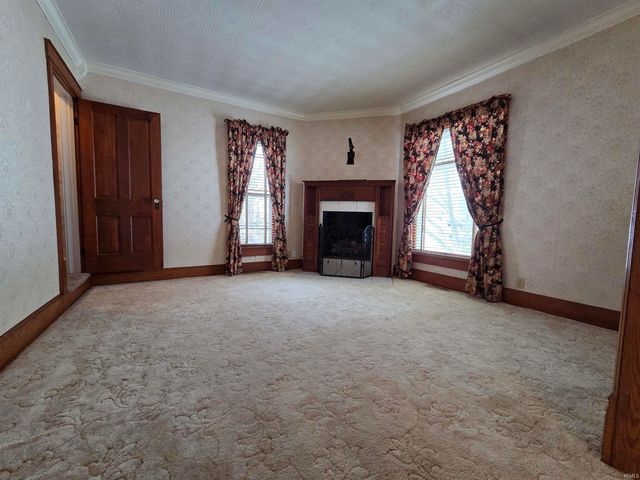 114 E Tulley Street, Churubusco, IN 46723