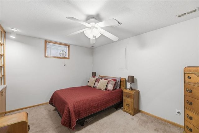 904 Joseph Drive, Lawrence, KS 66049
