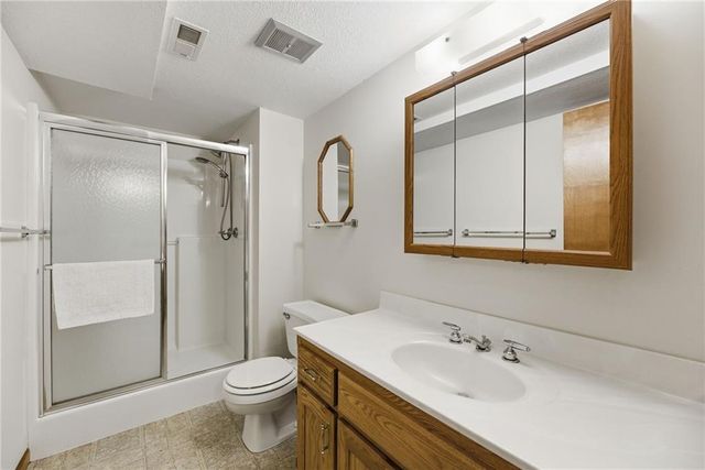 904 Joseph Drive, Lawrence, KS 66049