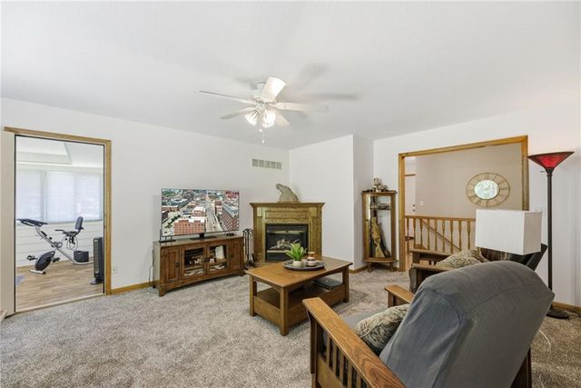 904 Joseph Drive, Lawrence, KS 66049