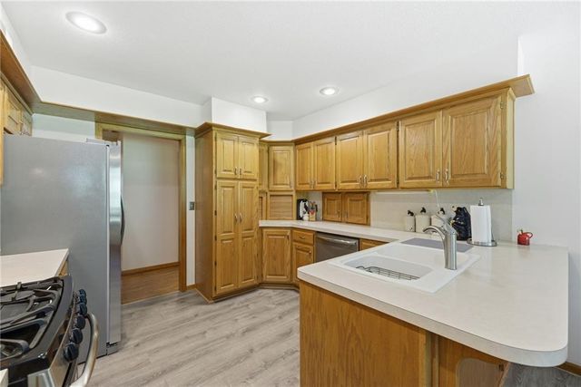 904 Joseph Drive, Lawrence, KS 66049